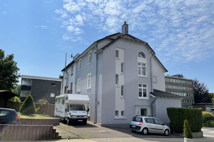 Karcher Immobilien Essen Rüttenscheid - Mehrfamilienhaus in Velbert: Aussenansicht 3